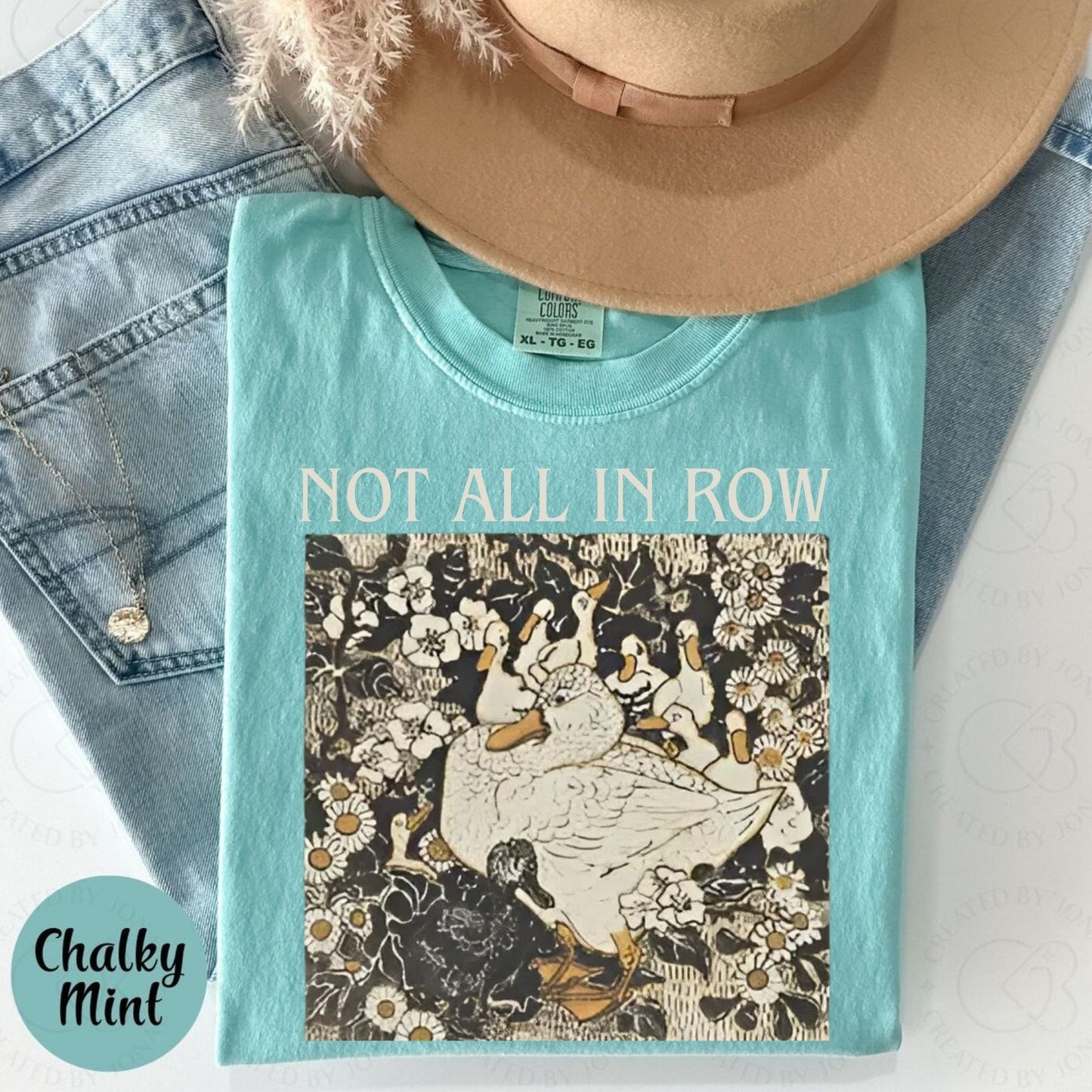 Ducks Not in a Row T-Shirt – Funny Vintage Mama Duck Graphic Tee, Mom Life Chaos Shirt, Chaotic Mom Gift, Sarcastic Mother's Day Top