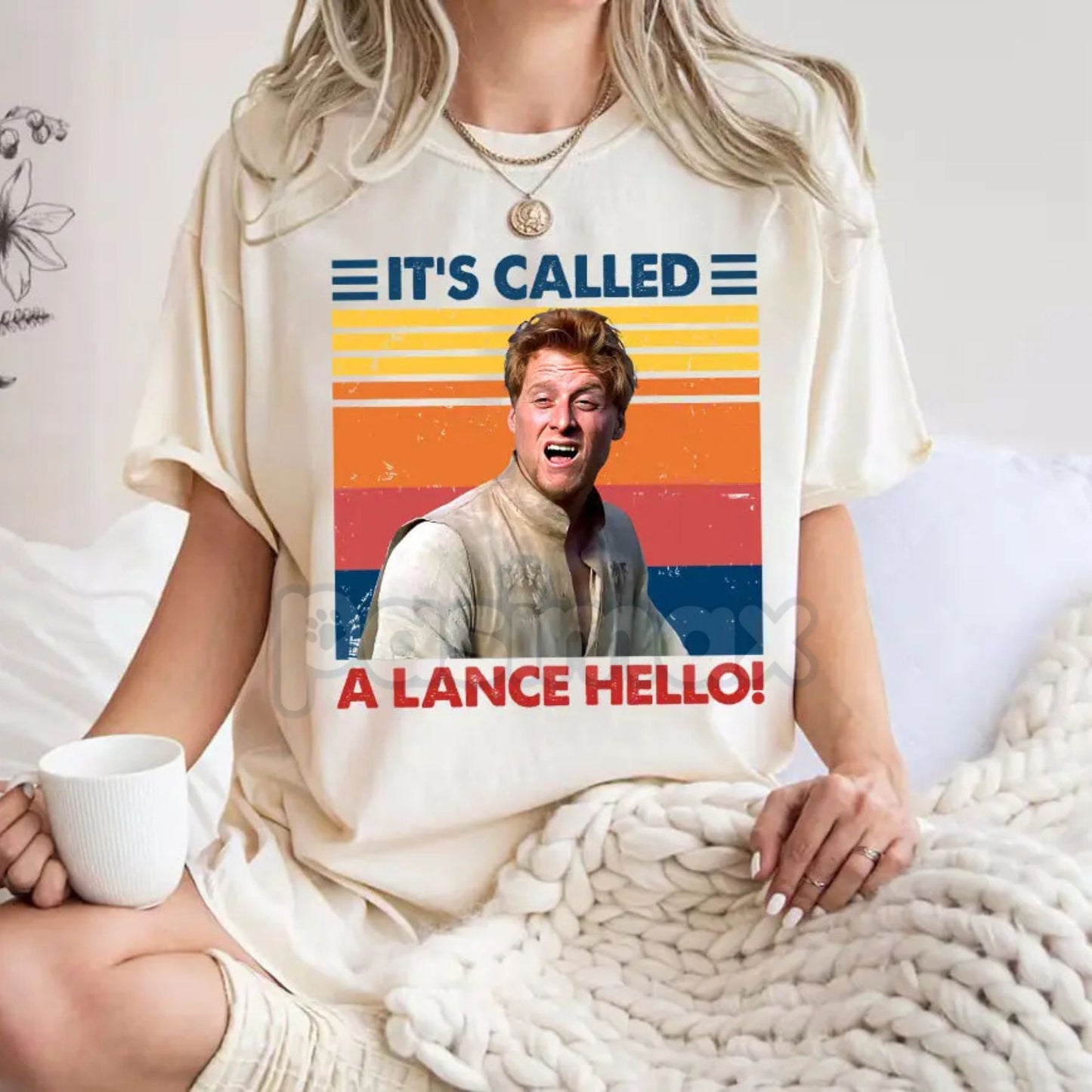 A Knight's Tale "It's Called A Lance, Hello" T-Shirt - Vintage Old Movie Quote Tee, Unisex Cult Classic Film Shirt, Retro Heath Ledger Apparel