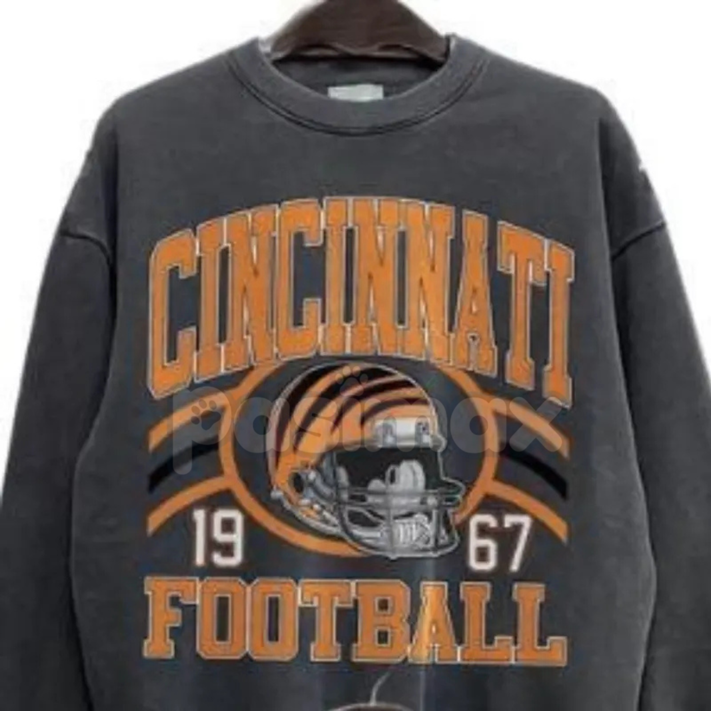New Retro Style Varsity All Team Football Sweatshirt – Vintage Fan Crewneck