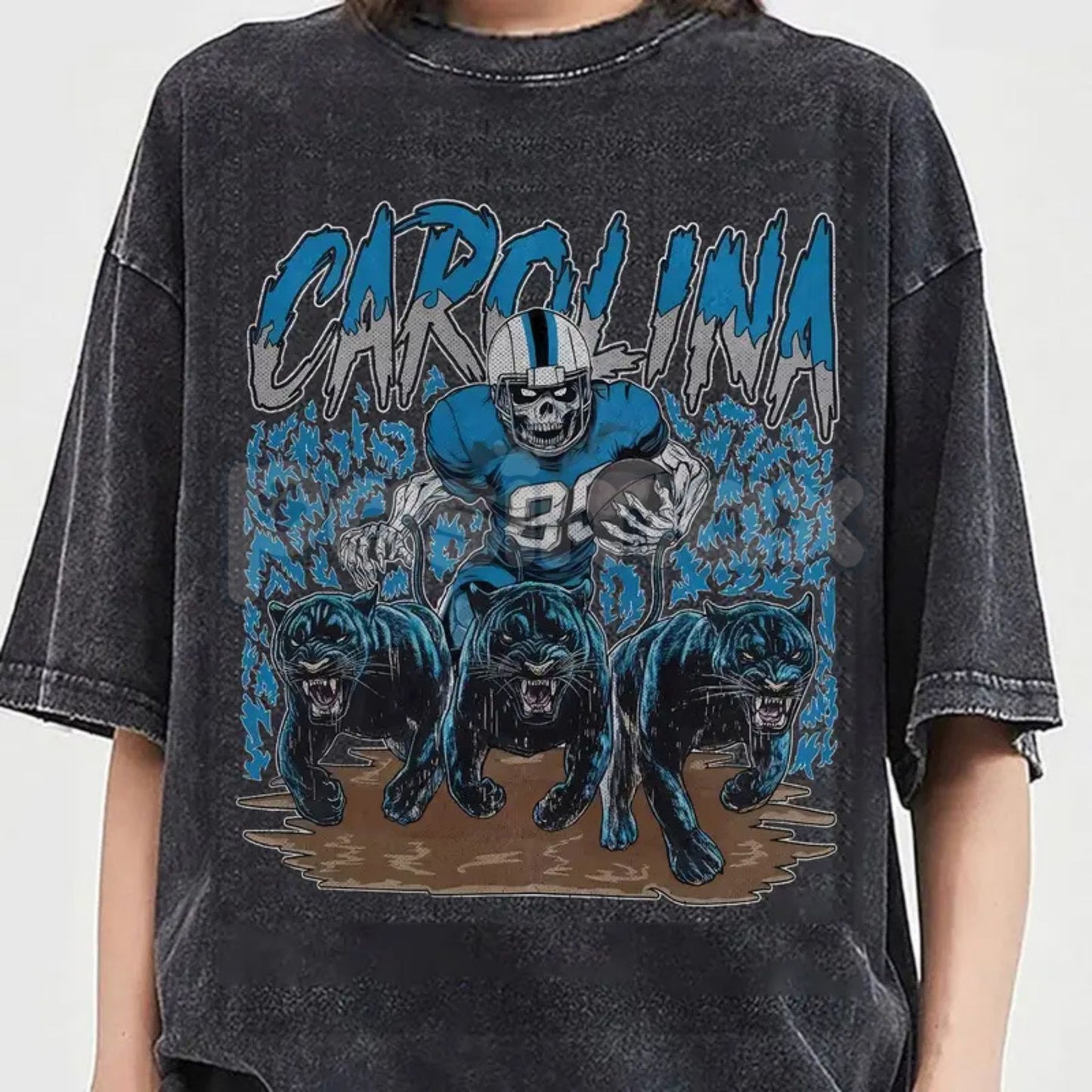Teams Football Skull Vintage Washed T-Shirt – Classic 90s All-Team Graphic Tee, Game Day Style