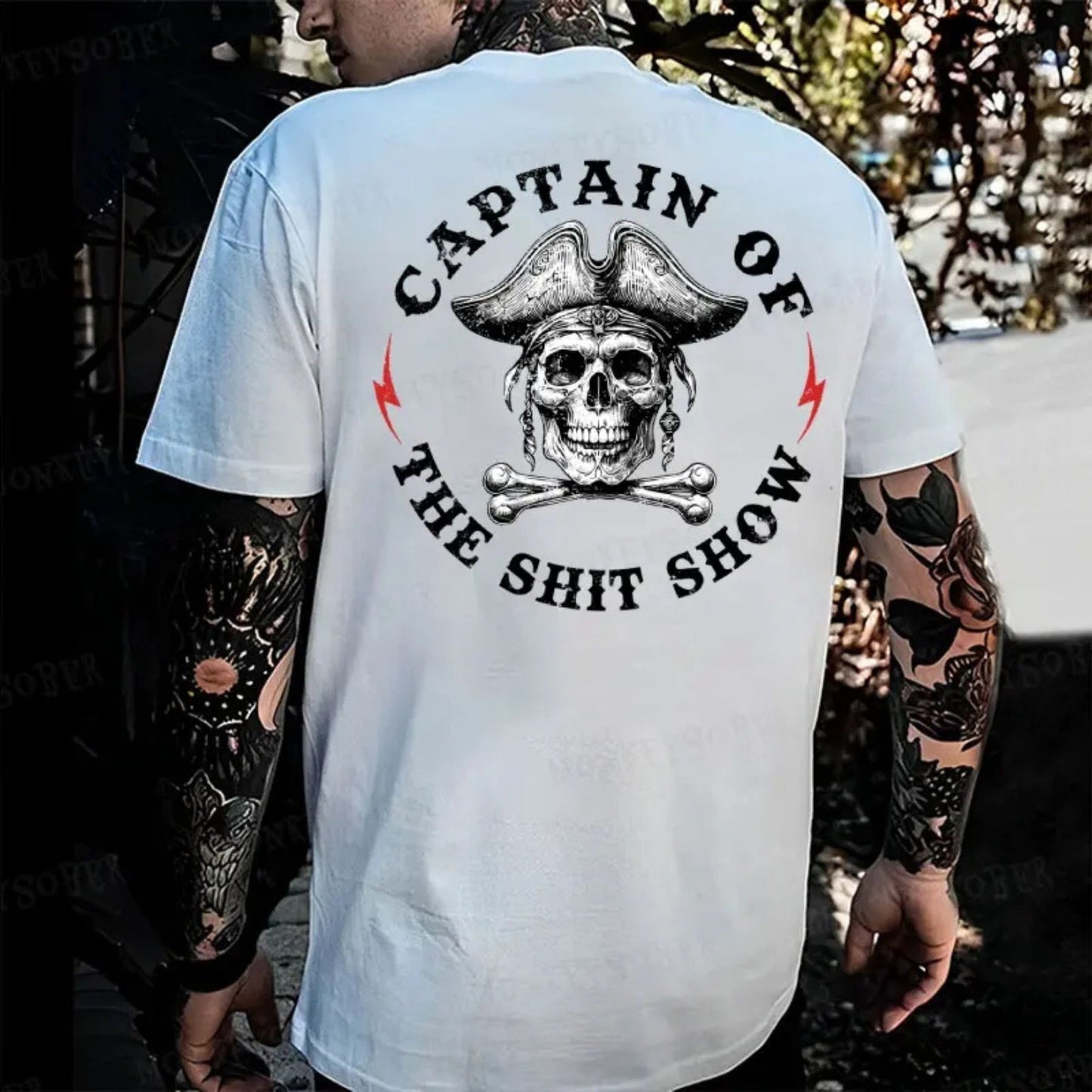 "Captain Of The Shit Show" T-Shirt - Skull Print Men's Tee, Funny & Casual Crewneck Top