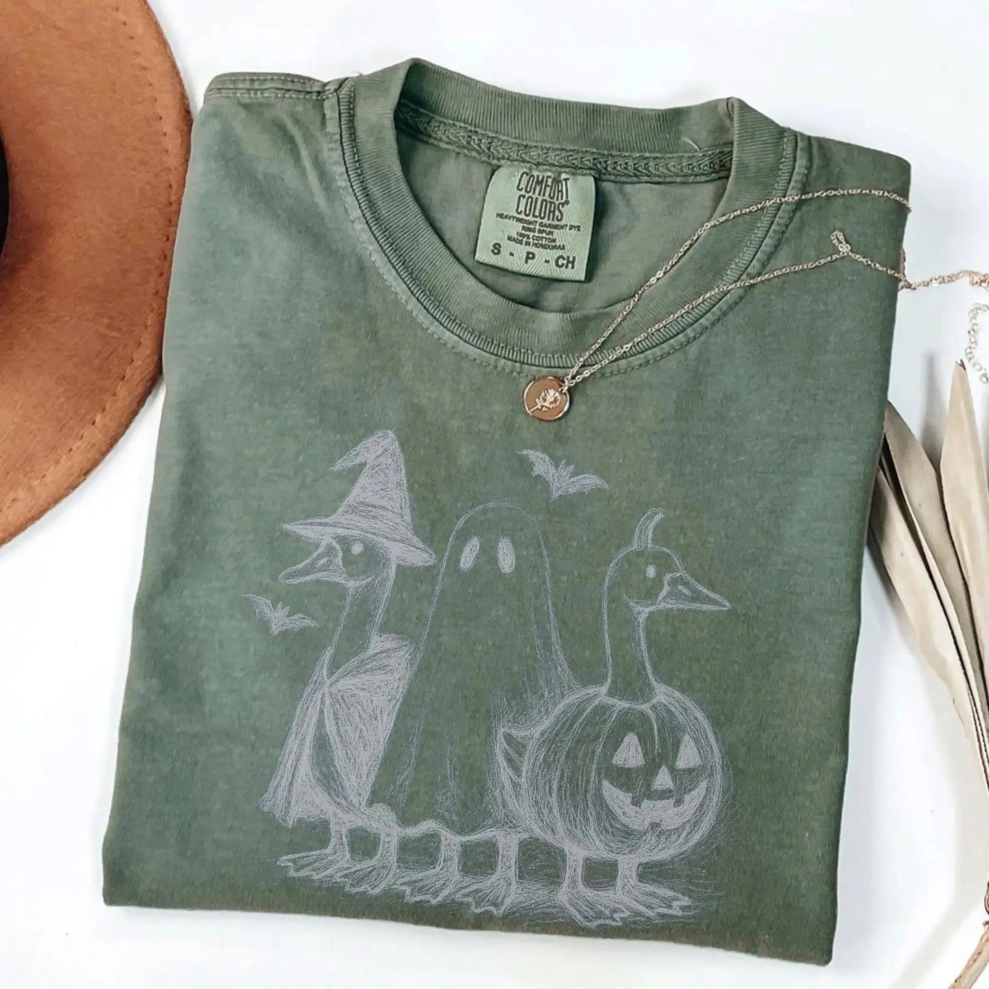 Comfort Colors Goose Halloween Shirt – Ghost Goose Tee, Funny Pumpkin Shirt, Cute Spooky Season Fall Tee, Trick or Treat Gift