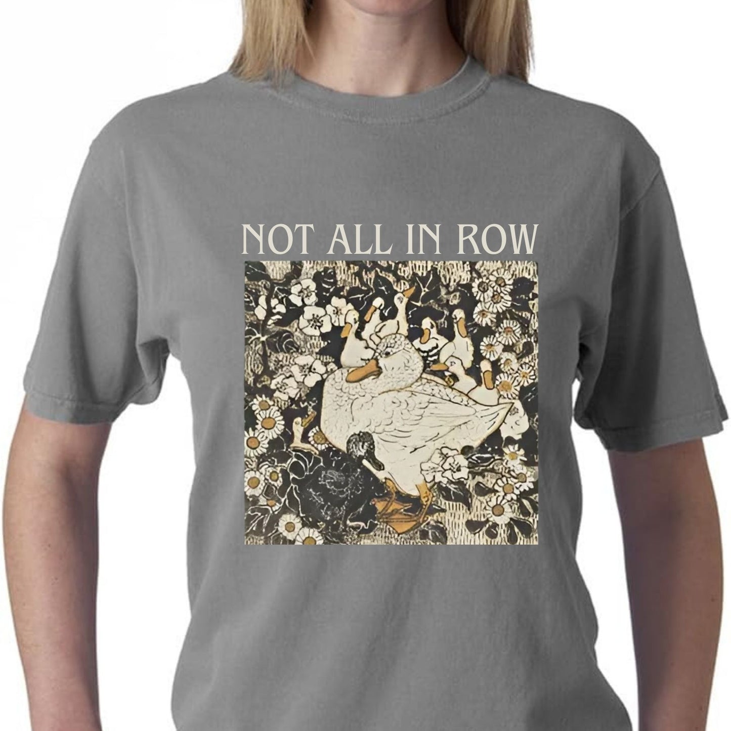 Ducks Not in a Row T-Shirt – Funny Vintage Mama Duck Graphic Tee, Mom Life Chaos Shirt, Chaotic Mom Gift, Sarcastic Mother's Day Top