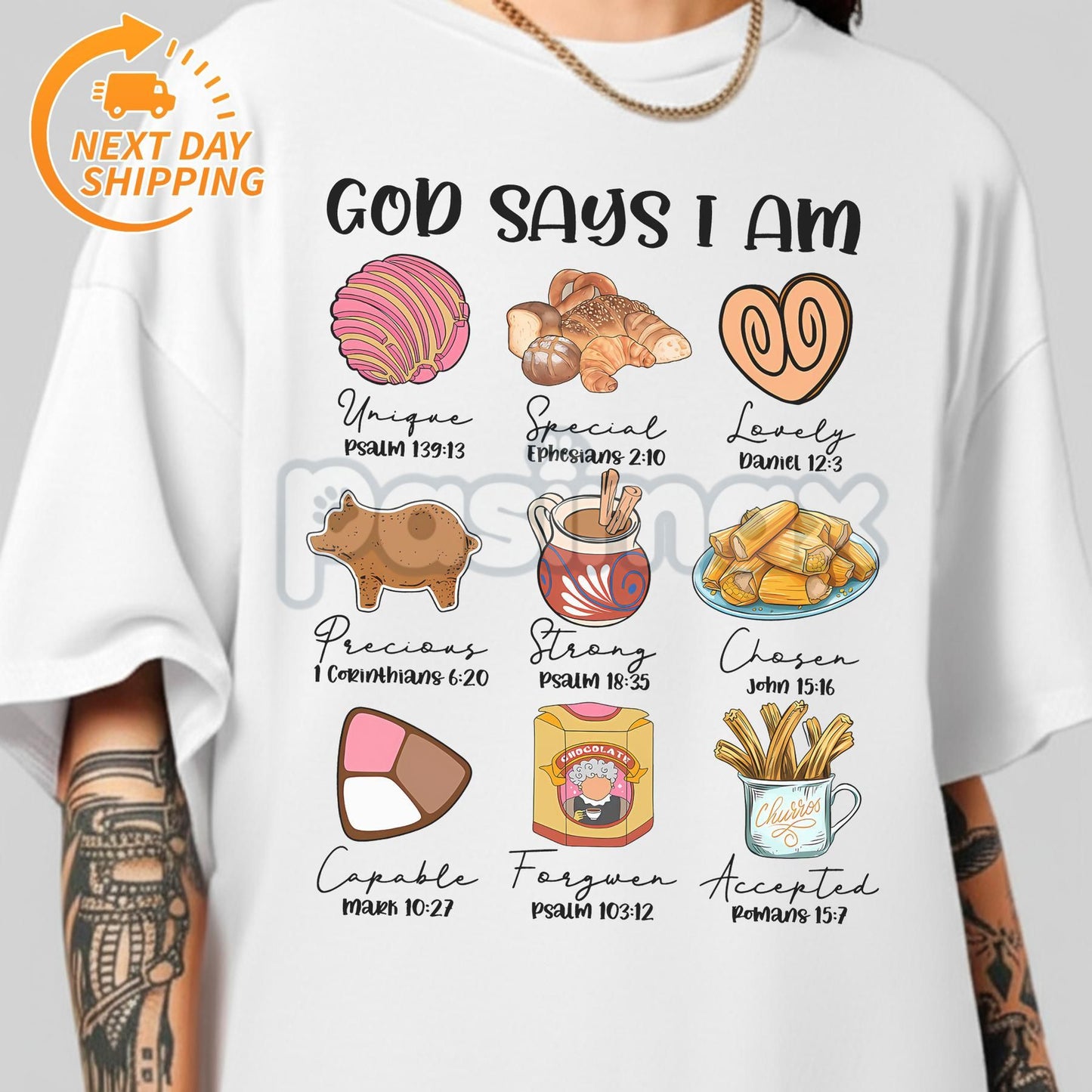 Mexican Pan Dulce Christmas T-Shirt - Spanish Xmas Tee, Concha Holiday Graphic, Festive Latinx Apparel