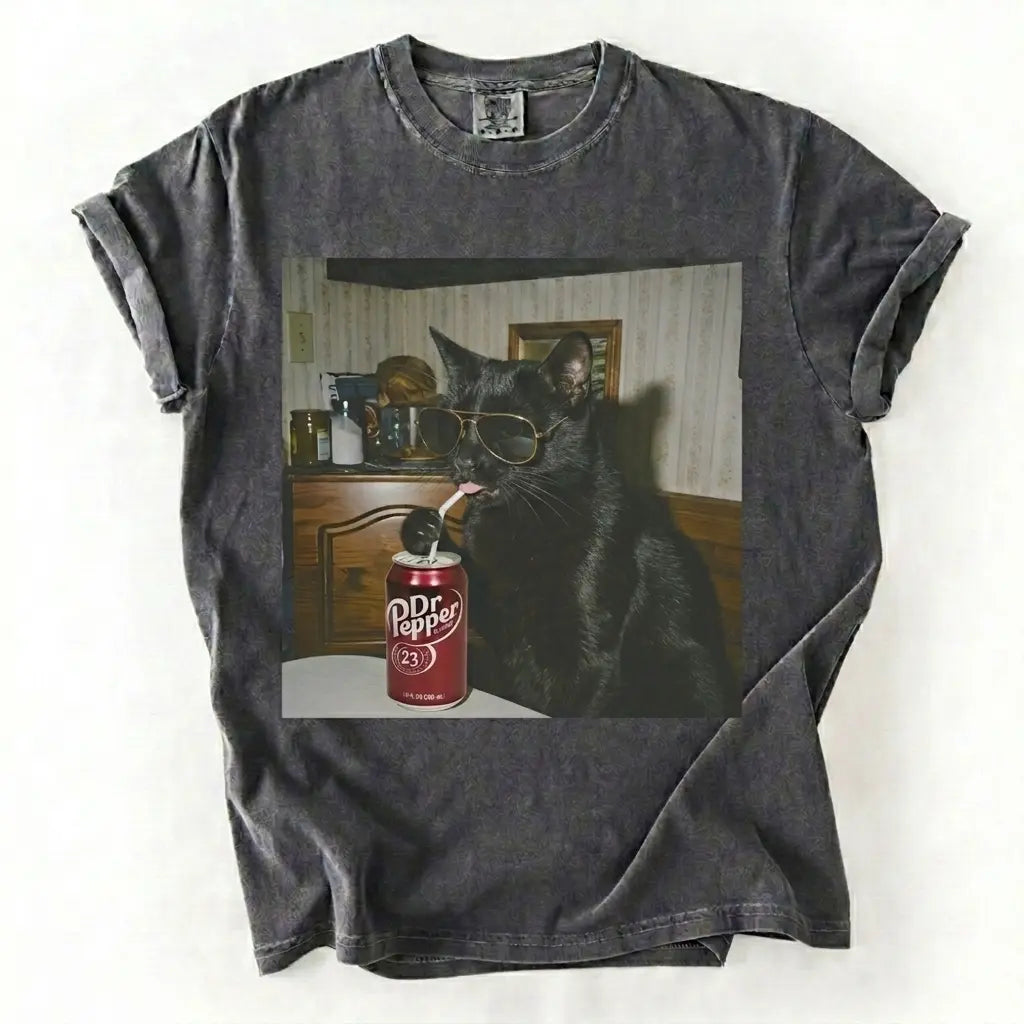 Comfort Colors® Vintage Cat Breeds Drinking Soda T-Shirt – Retro 90s Funny Edgy Cat Meme Graphic Tee, Aesthetic Quirky Animal Lover Unisex Top