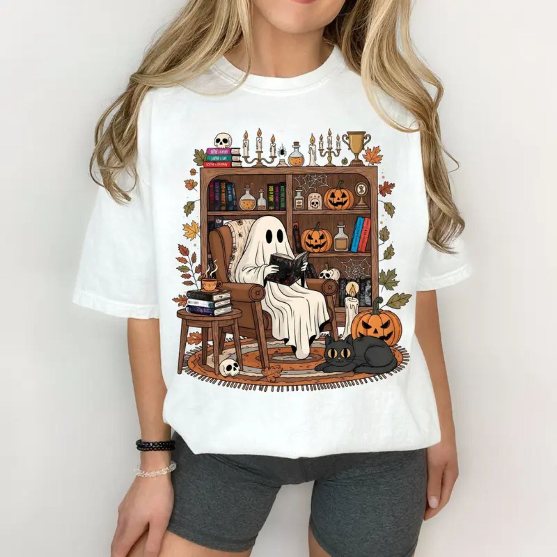 Retro Cozy Ghost Reading Halloween T-Shirt, Cute Spooky Bookshelf Tee, The Lords Series & Legacy of Gods, Book Lover Shirt, Spooky Season Gift-Pasimax