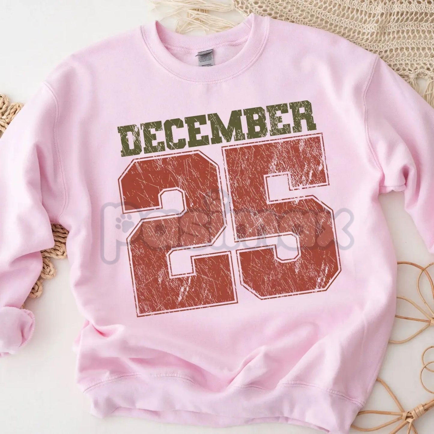 Retro December 25th Christmas Sweatshirt – Vintage Holiday Clothing Crewneck for Women-Pasimax