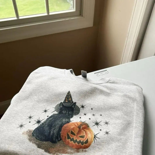 Spooky Cat Crewneck – Vintage Wash Halloween Cat Sweatshirt-Pasimax
