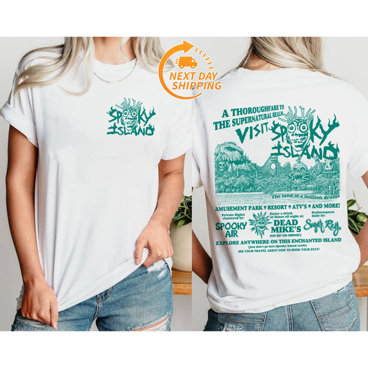 Spooky Island Ghost Town Halloween Shirt – Retro Skull Tee, Horror Party T-Shirt, Spooky Nostalgia Top, Baggy Fit-Pasimax