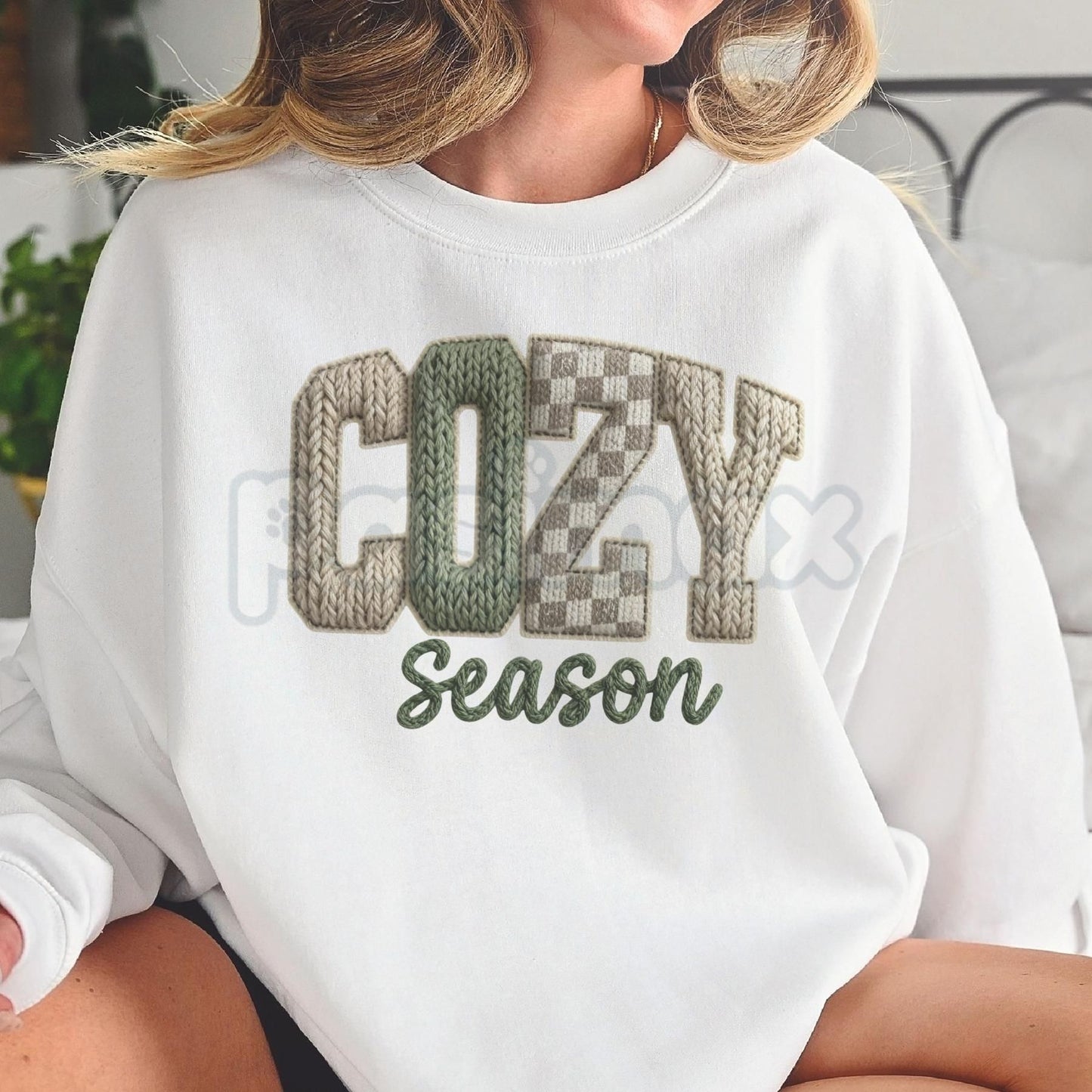 Cozy Season Holiday Sweatshirt | Relaxed Christmas Crewneck Jumper | Fall Winter Aesthetic Comfort Top