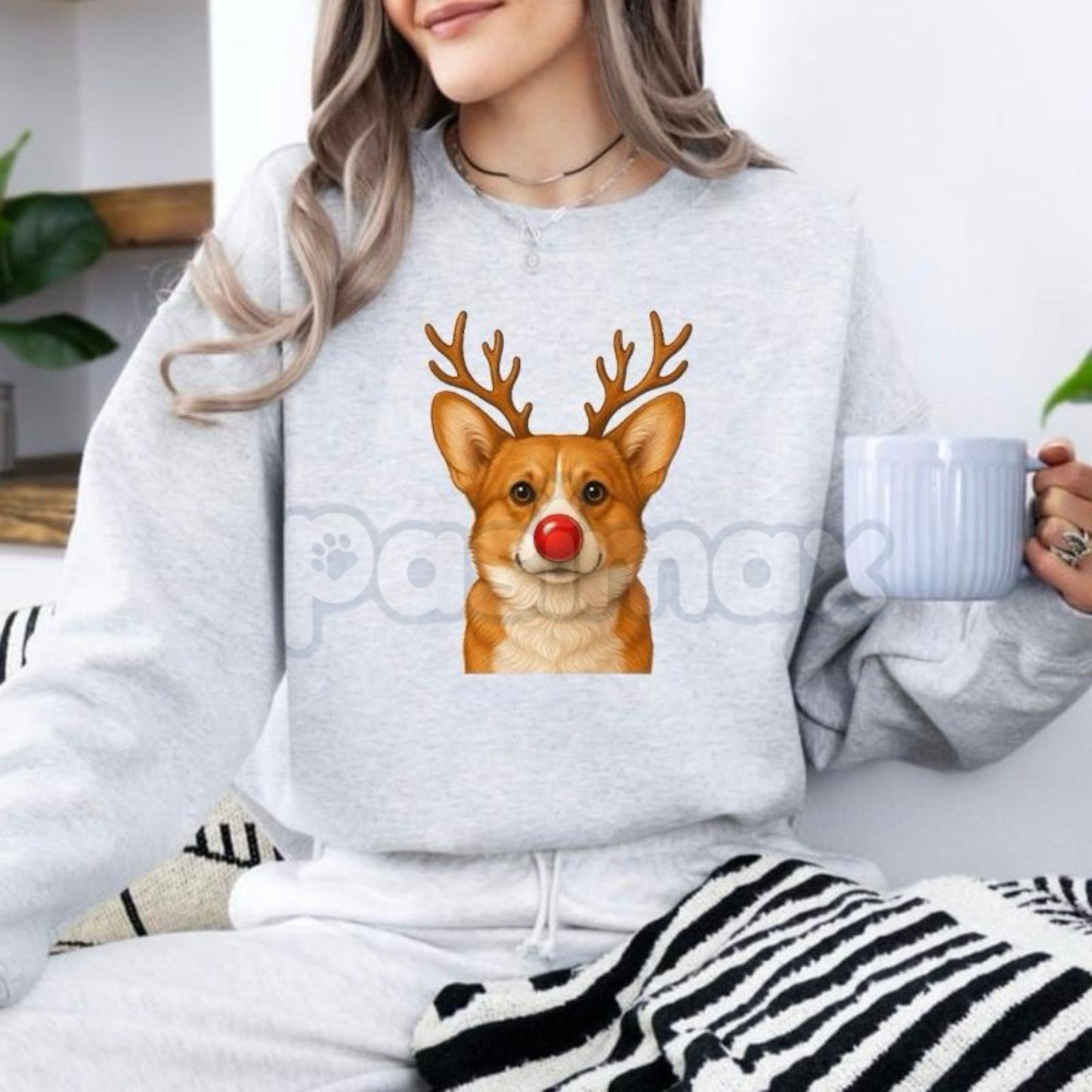 Christmas Reindeer Dog Sweatshirt – Festive Pet Graphic Holiday Apparel