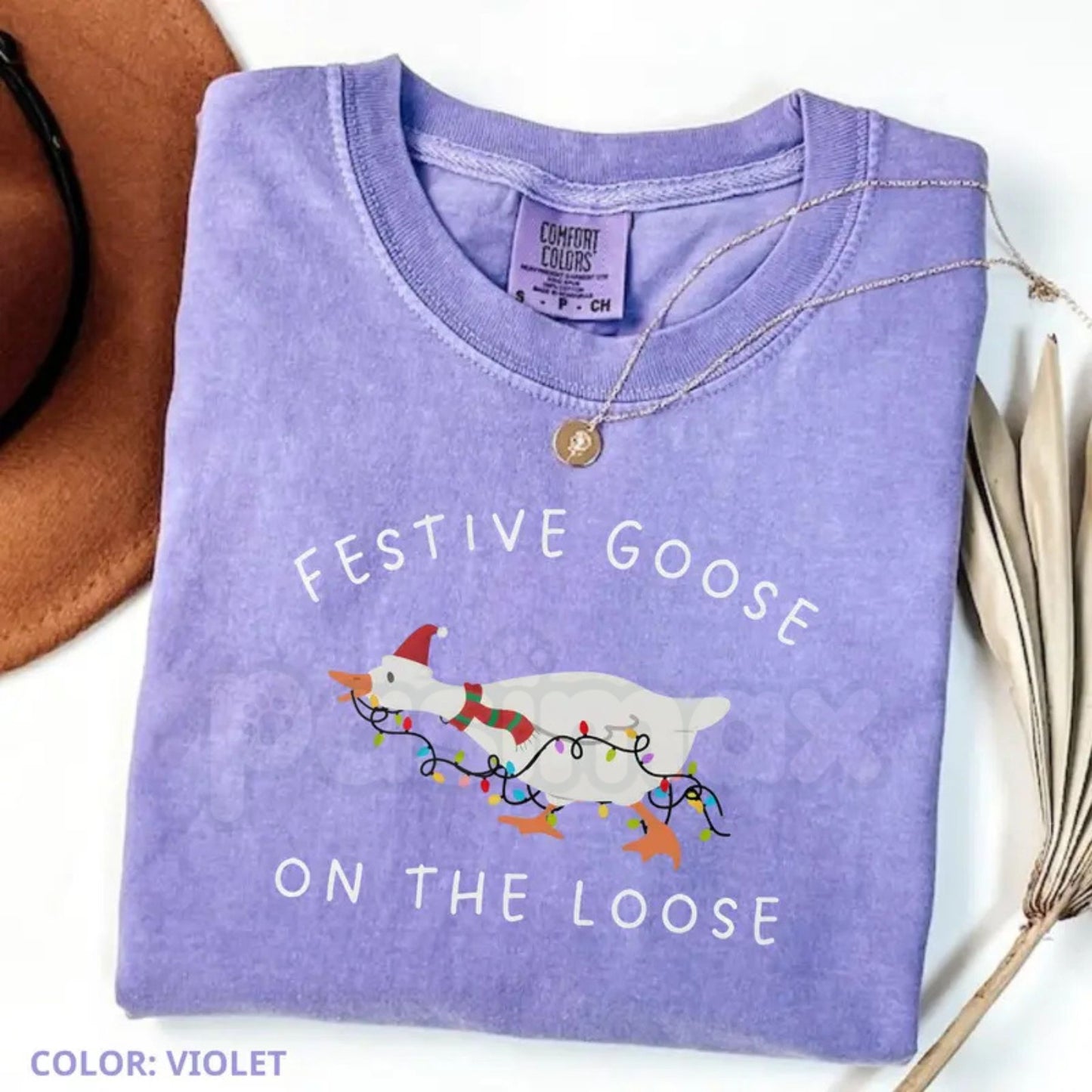'Goose on the Loose' Comfort Colors® T-Shirt – Funny Christmas Goose Holiday Tee, Cute Xmas Duck Graphic