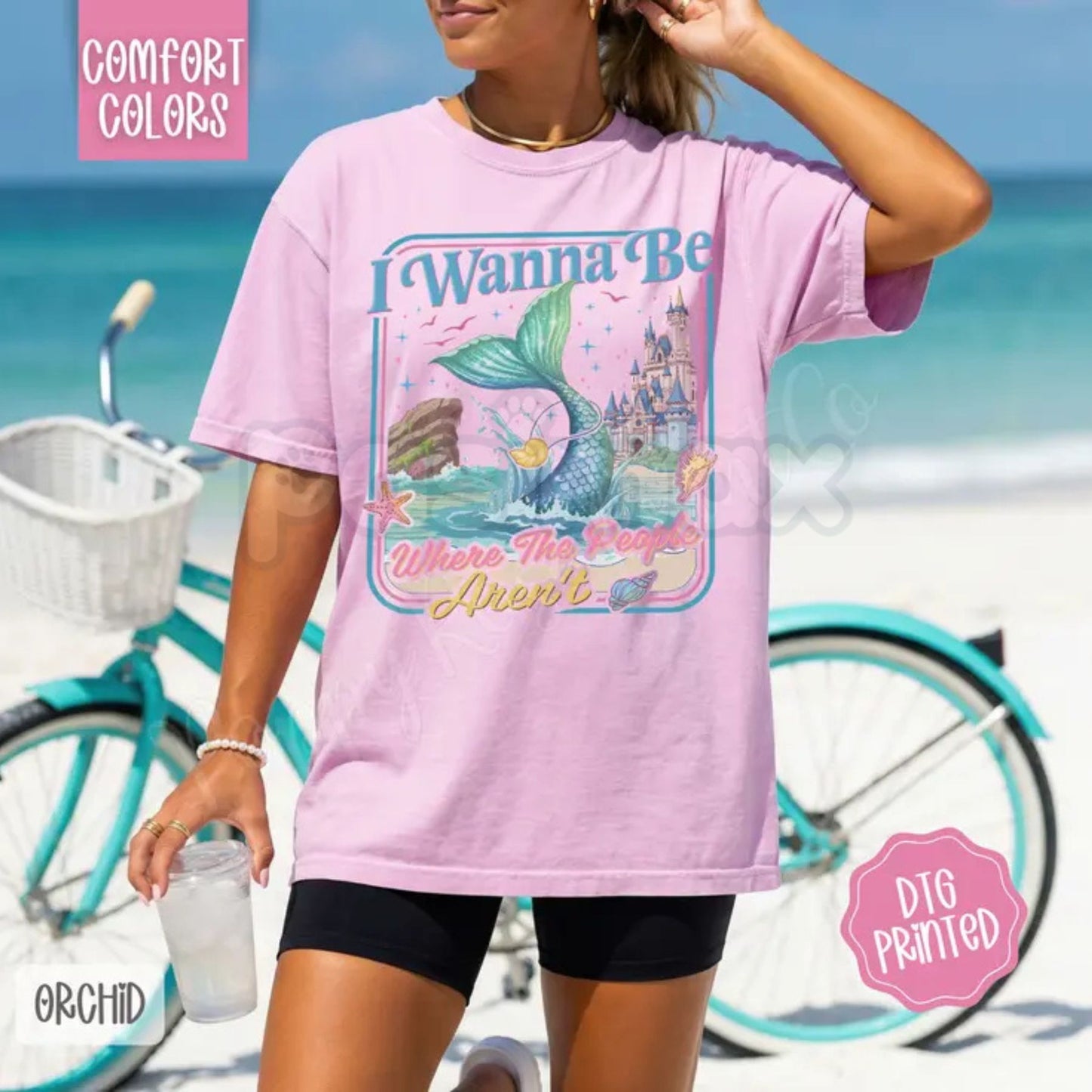 Comfort Colors® Mermaid Graphic T-Shirt – Trendy Women's Summer Crop Style Tee, Aesthetic Vintage Seashell Shirt, Retro Beach Vibes Summer Top