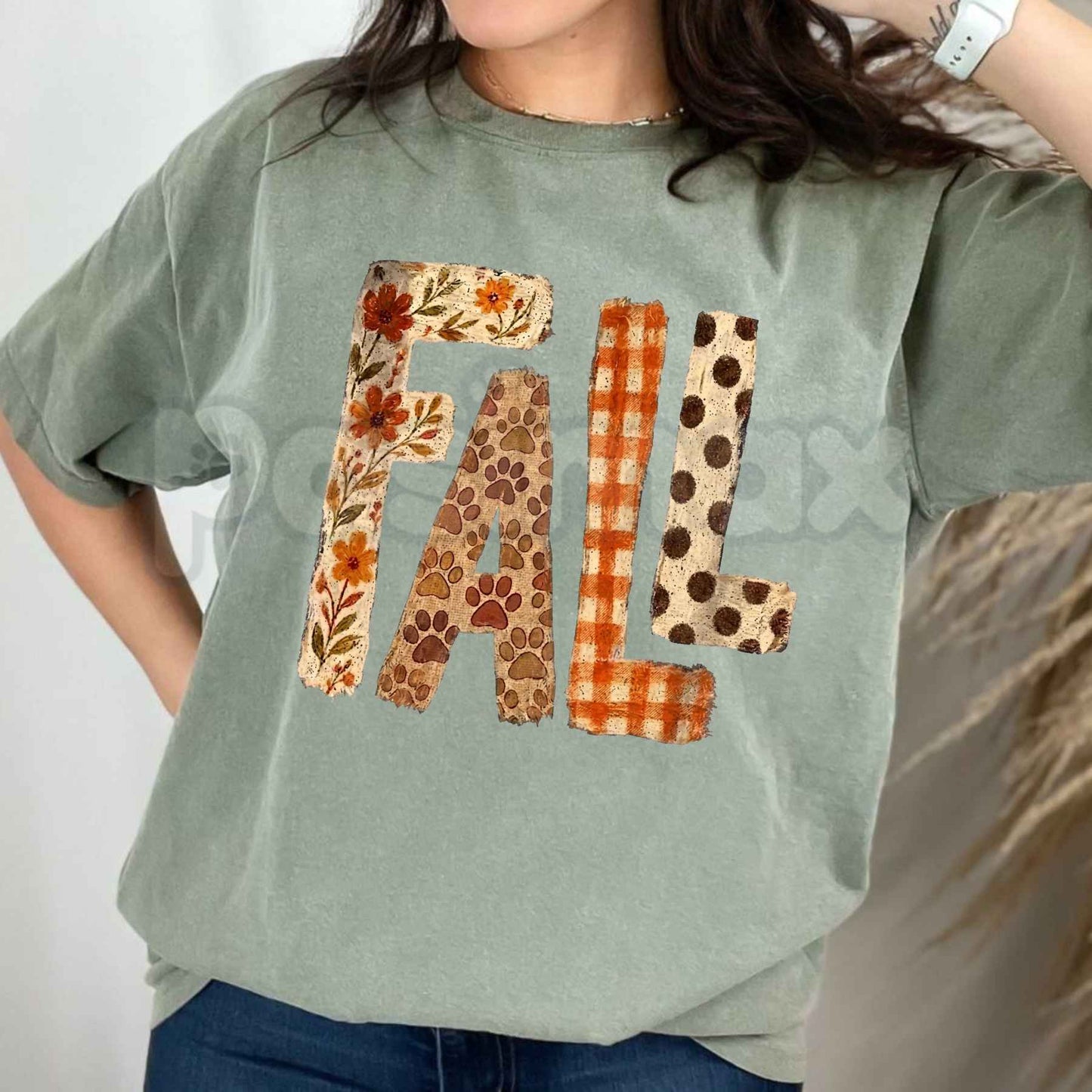 Comfort Colors® Fall Patchwork Paw Print T-Shirt – Cute Autumn Floral Dog Lover Graphic Tee, Vintage Harvest Season Unisex Top