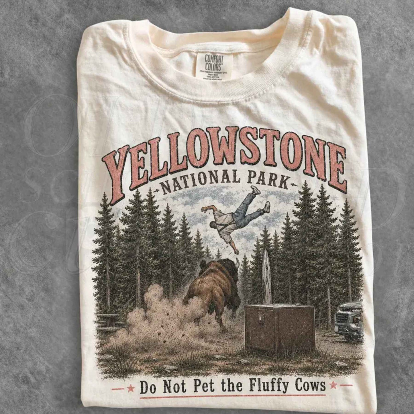 Comfort Colors® "Do Not Pet The Fluffy Cows" T-Shirt – Retro Yellowstone National Park Graphic Tee, Vintage Bison Wildlife Aesthetic Unisex Top