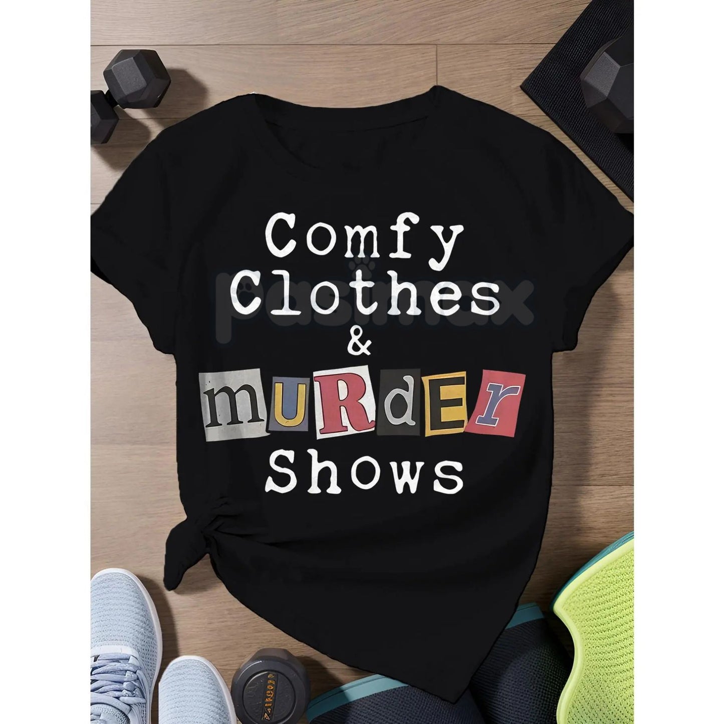 'Comfortable Clothes And Murder Show' T-Shirt - Quirky True Crime Graphic Tee, Funny Crime Lover Gift, Unisex Cozy Slogan Shirt