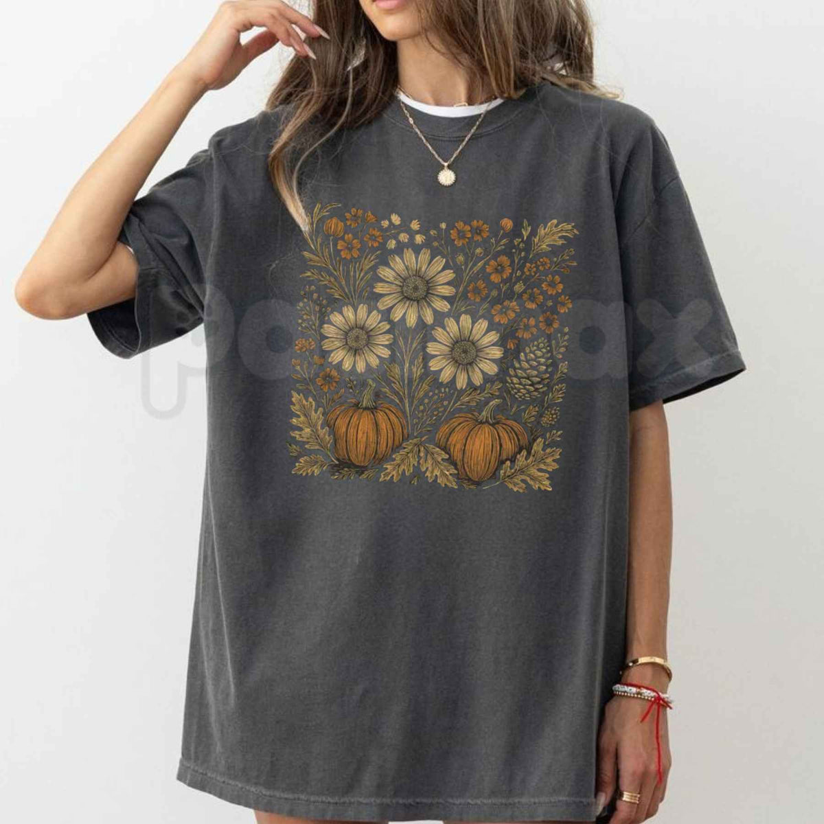 Comfort Colors® Pumpkin Sunflower Floral Fall T-Shirt – Thanksgiving Flower Graphic Tee, Autumn Seasonal Unisex Top & Gift for Her