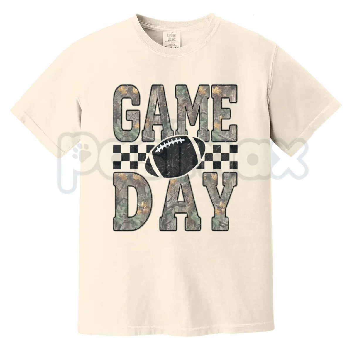 Comfort Colors® Camo Checkered Football Game Day T-Shirt – Trendy Gameday Fan Top, Distressed Camouflage Sports Mom Unisex Apparel