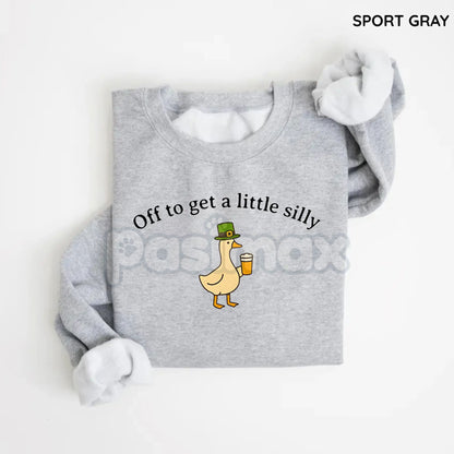St Patricks Day Goose Sweatshirt | Funny Irish St Pattys Day Crewneck | Silly Goose Shamrock Jumper | Retro St Paddy’s Goose Pullover | Lucky Goose Graphic Top | Irish Honk Streetwear Shirt