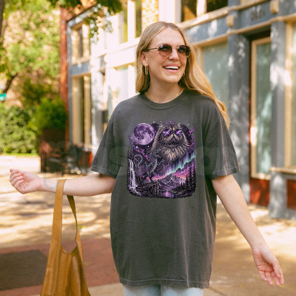 Comfort Colors® Princess Donut and Mongo T-Shirt – Dungeon Crawler Carl Graphic Tee, Vintage Bookish LitRPG Unisex Top & Gift