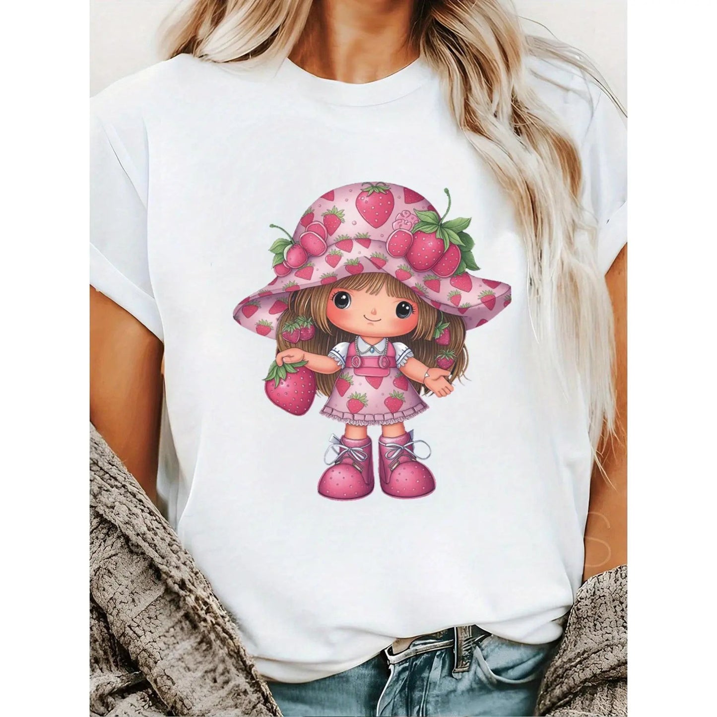 Cute Strawberry Print Short Top T-Shirt - Women's Loose Fit Summer Wear, Casual Graphic Tee