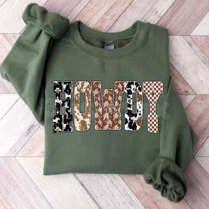 Howdy Yee Haw Western Sweatshirt | Retro Rustic Country Jumper | Cowgirl Aesthetic Crewneck | Fun Western Wear Gift