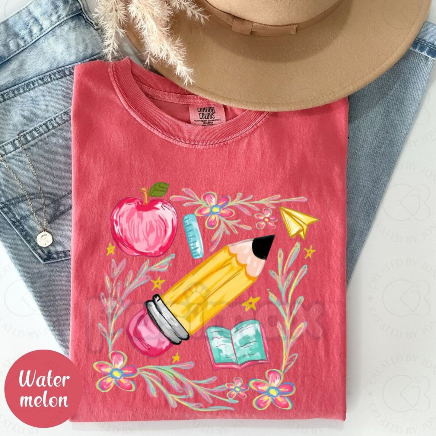 Comfort Colors® Retro Pencil & Apple Teacher T-Shirt – Vintage Style Kindergarten Teacher Shirt, Back to School Educator Gift, Aesthetic Teacher Appreciation Tee