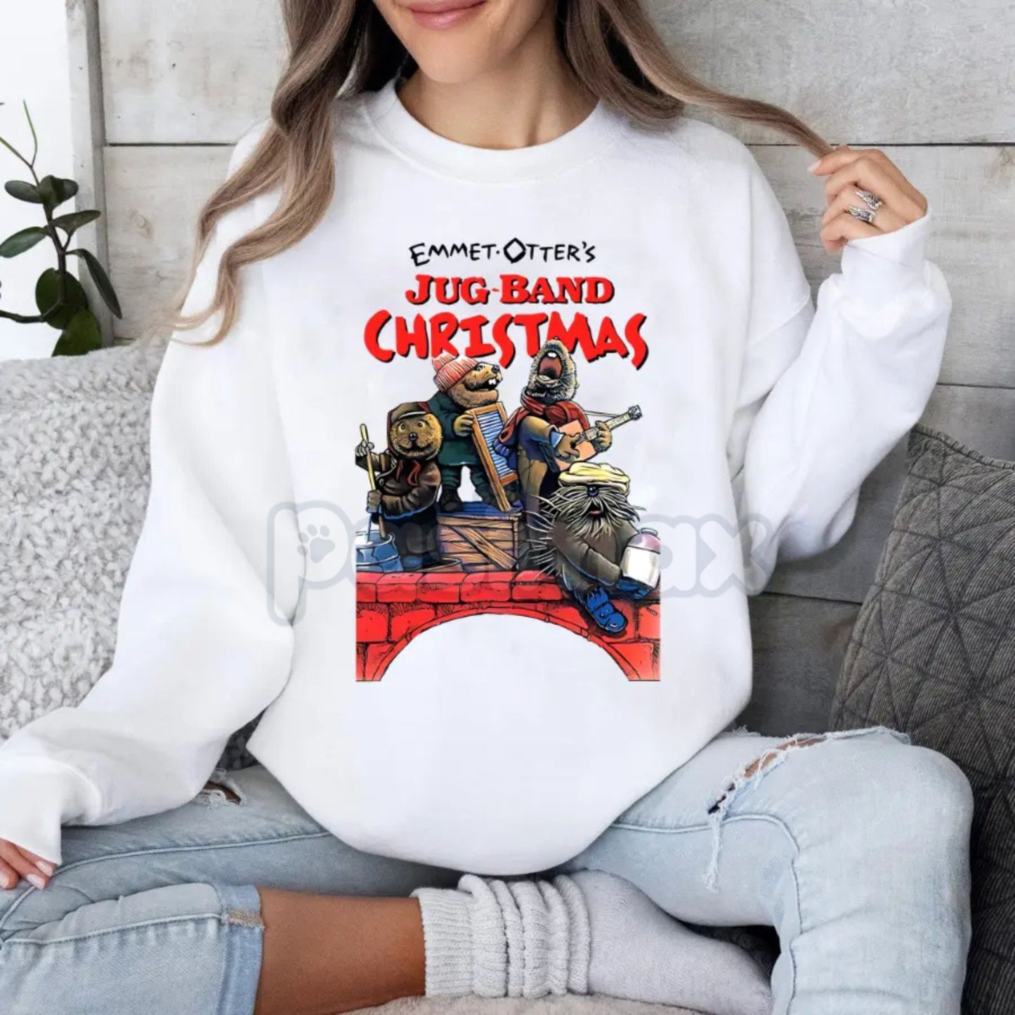Emmet Otter's Jug Band Christmas Sweatshirt – Vintage Cartoon Movie Holiday Crewneck