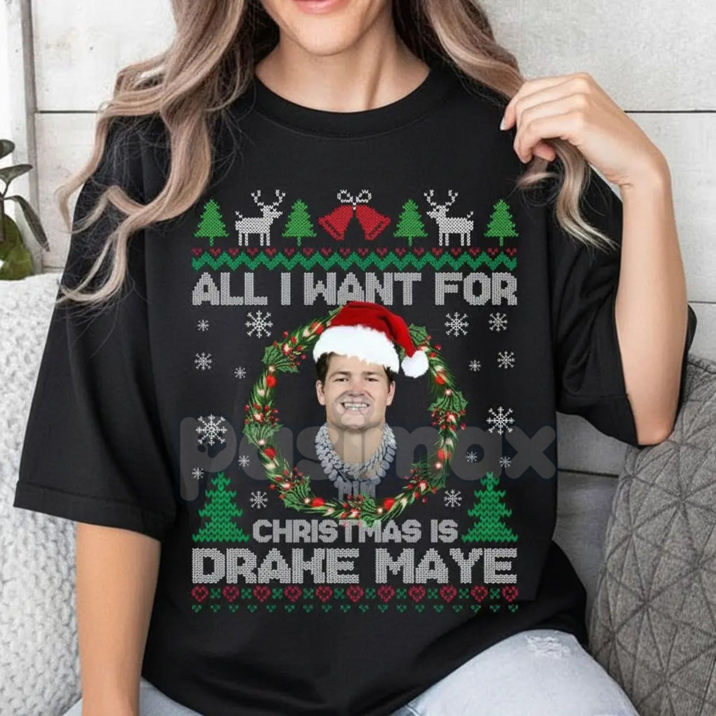 Drake Maye Throwback Rookie T-Shirt - Distressed Football Graphic Tee, Vintage Quarterback Streetwear, Classic New England Fan Gear