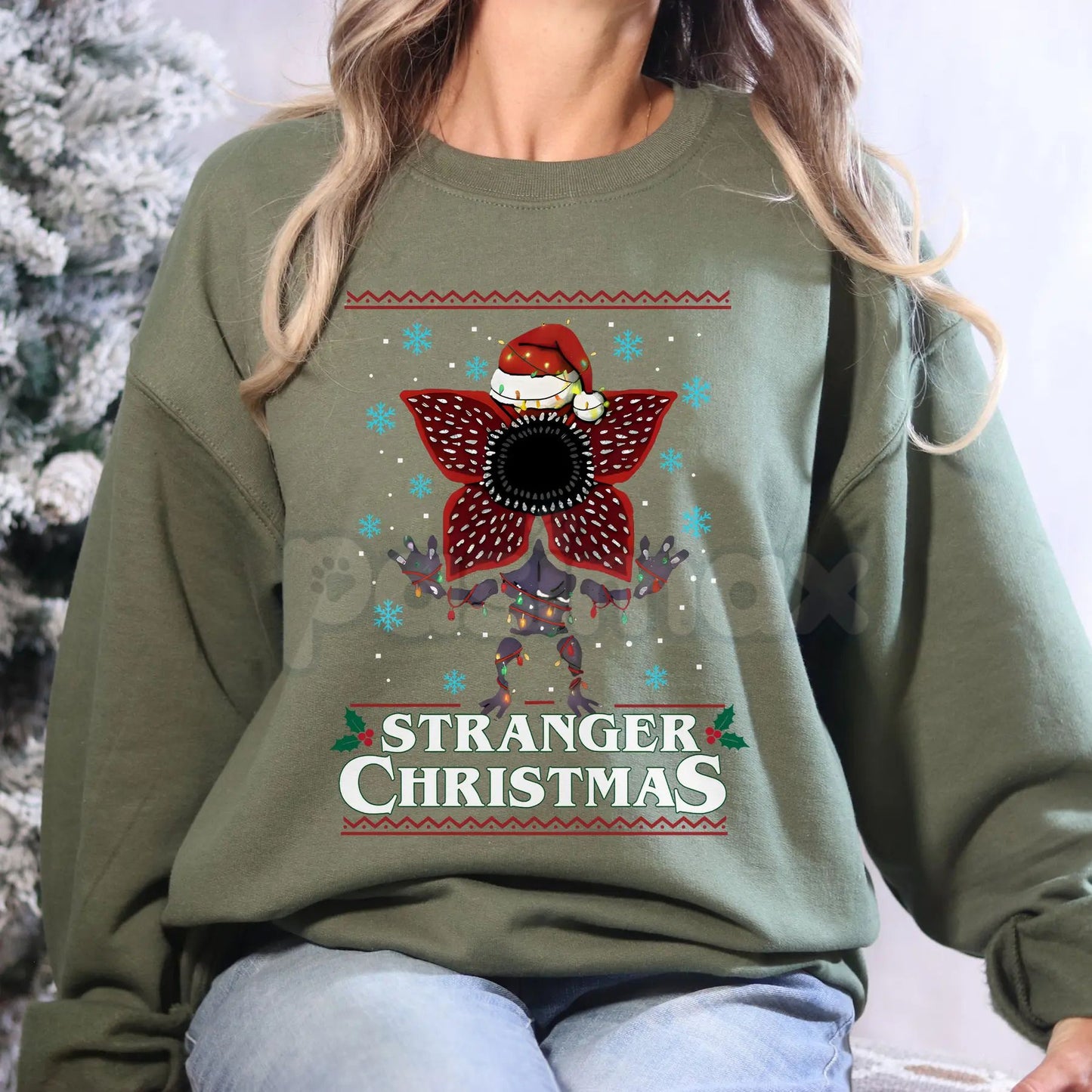 Stranger Christmas Sweatshirt | Merry Upside Down Xmas Jumper | Retro 80s Sci-Fi Holiday Crewneck | Hawkins Christmas Gift