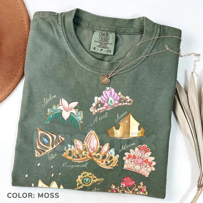 Comfort Colors® Retro Princess Crown T-Shirt – Vintage Fairytale Aesthetic Girl Trip Tee, Cute Matching Besties Outfit, Trendy Bachelorette Party Gift