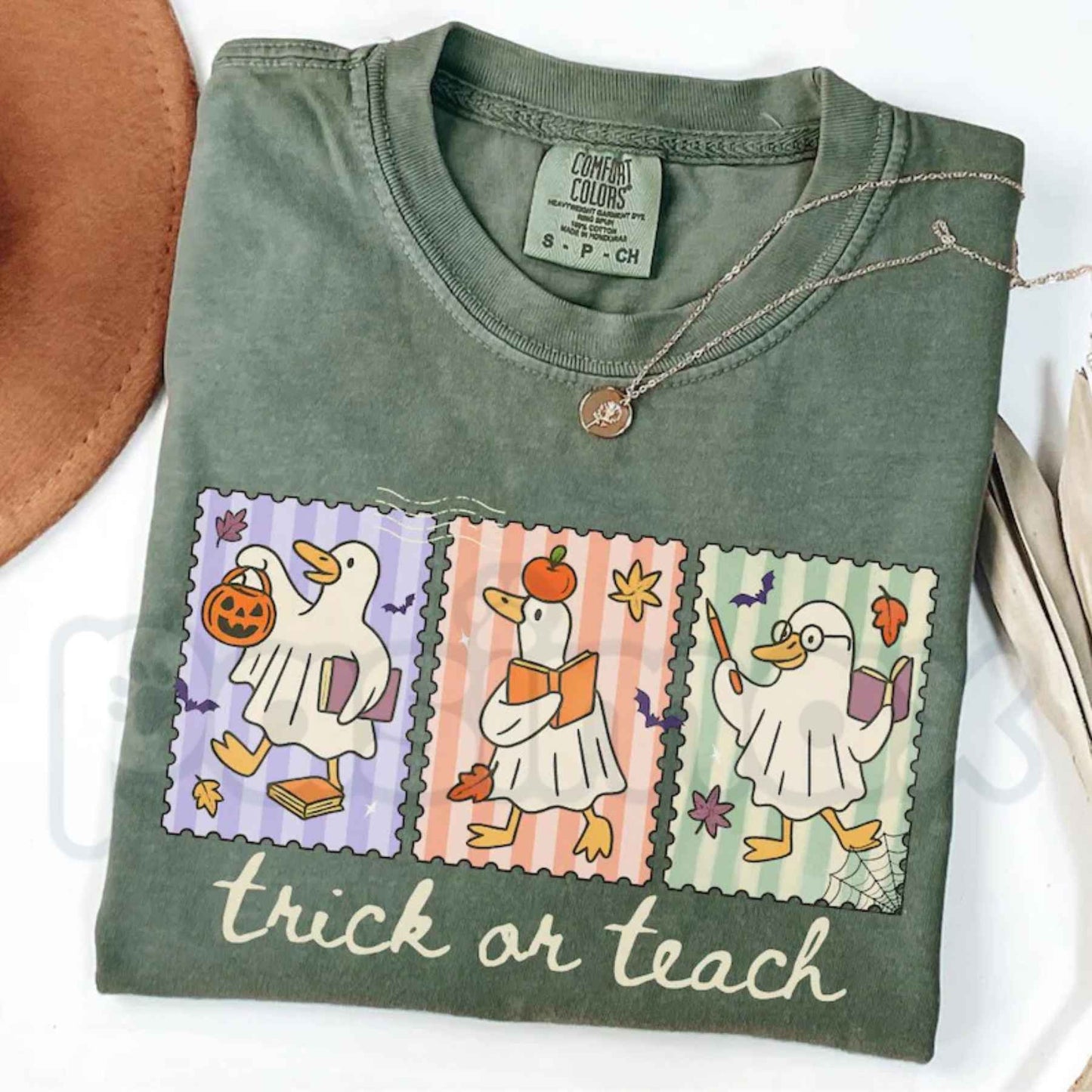 Comfort Colors® Funny Teacher Goose Halloween T-Shirt – Retro Cute Ghost Elementary Educator Graphic Tee, Spooky Season Unisex Top