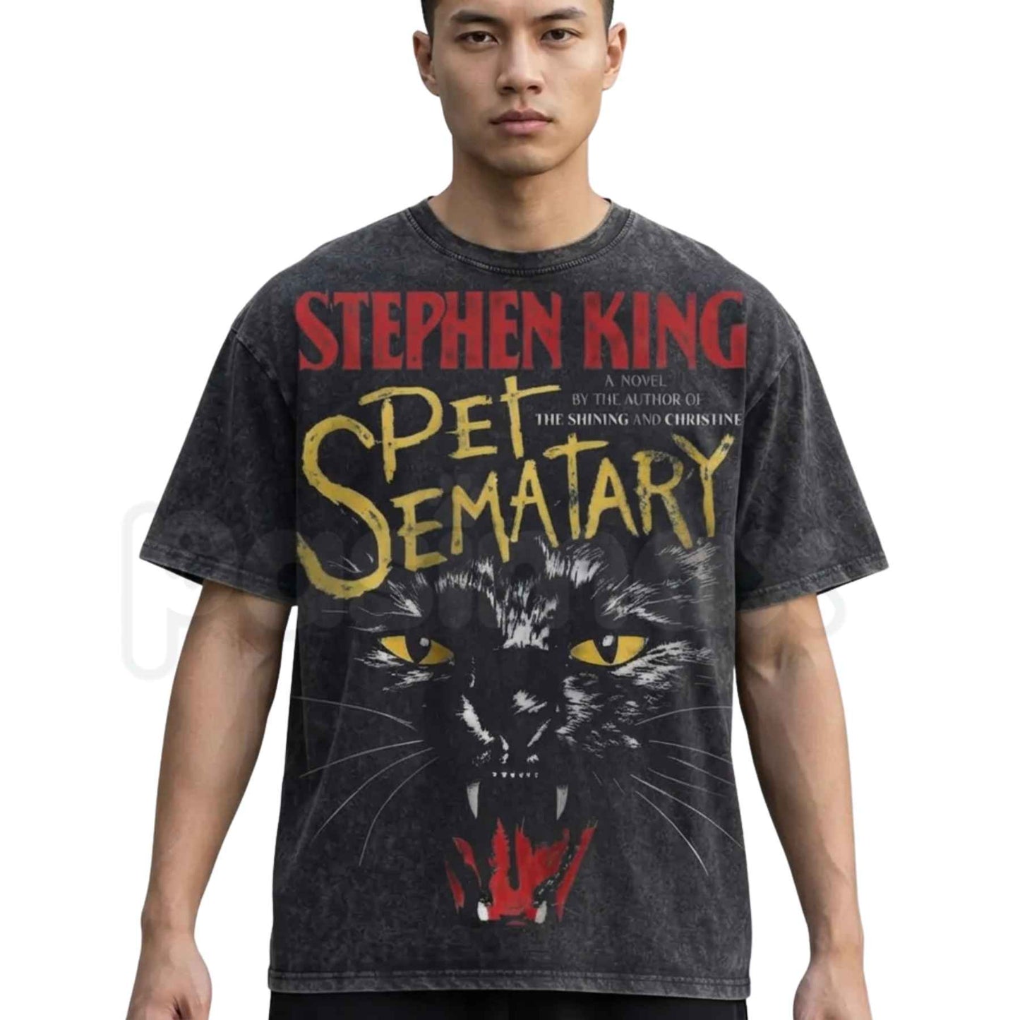 Creepy Black Cat Thriller Graphic Tee – Spooky Retro Horror Movie T-Shirt, Vintage Acid Washed Lightweight Cotton Unisex Streetwear Top