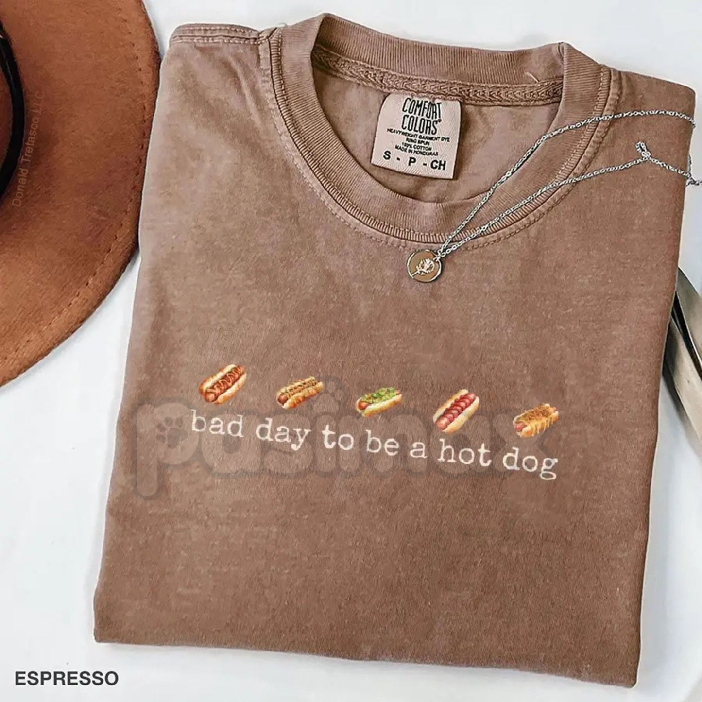 Comfort Colors® Vintage "Bad Day To Be A Hot Dog" T-Shirt – Retro Summer BBQ Mascot Tee, Funny 4th of July Women's Graphic Top, Sarcastic Glizzy Season Shirt