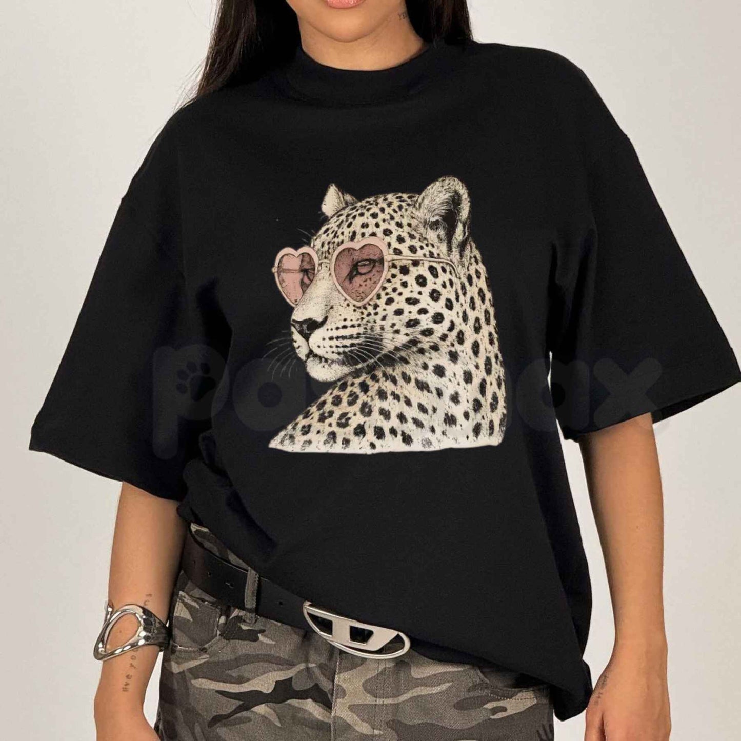 Leopard Graphic T-Shirt – Trendy Vintage Animal Print Unisex Cotton Tee
