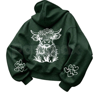 Cute Highland Cow Print Hoodie – Vintage Floral Western Graphic Pullover, Country Farmhouse Aesthetic Sweatshirt, Unisex Heavy Blend