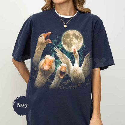 Comfort Colors® Goose Moon T-Shirt – Vintage Silly Goose Graphic Tee, Retro Farm Animal & Woodland Nature Aesthetic Unisex Top
