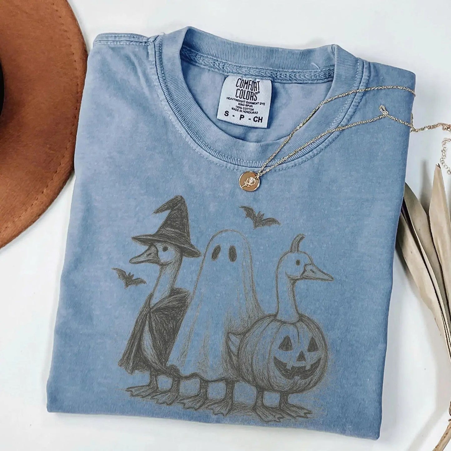 Comfort Colors Goose Halloween Shirt – Ghost Goose Tee, Funny Pumpkin Shirt, Cute Spooky Season Fall Tee, Trick or Treat Gift