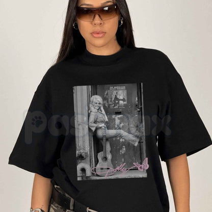 Dolly Parton Shirt – Vintage Dollywood Country Music Queen Unisex Cotton Tee