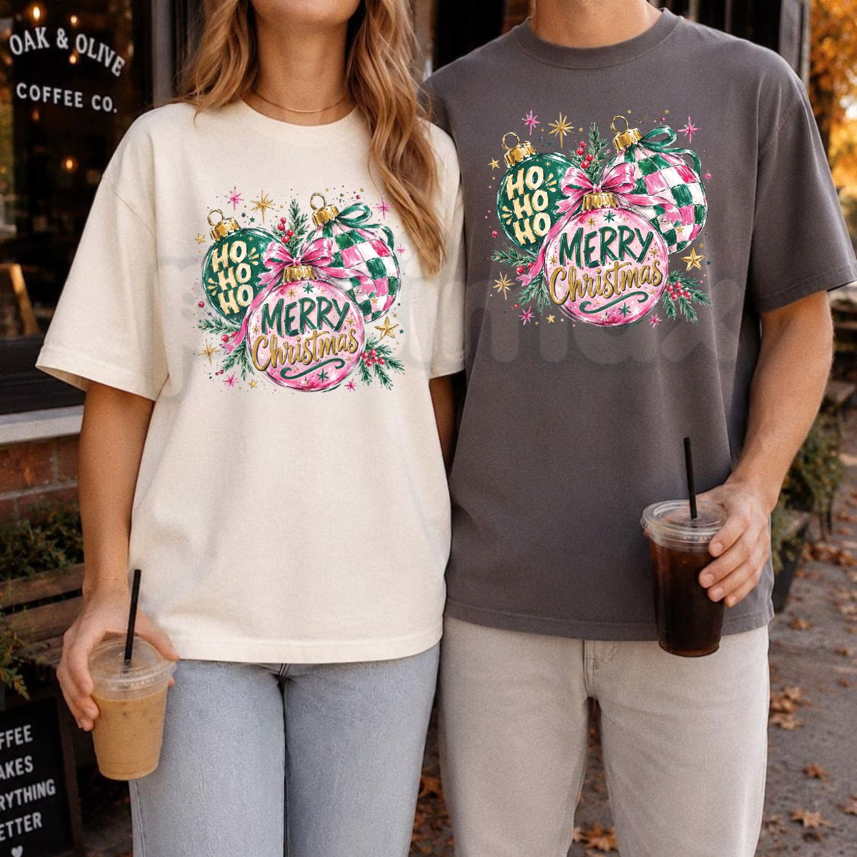 Comfort Colors® Christmas Ornament T-Shirt – Retro Vintage Bauble Graphic Tee, Trendy Women's Holiday Unisex Top & Gift