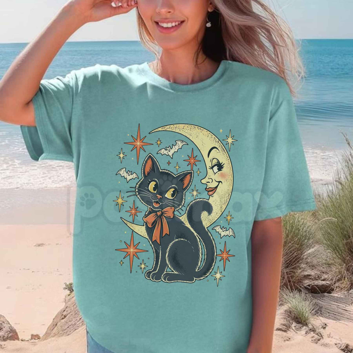 Comfort Colors® Black Cat Halloween T-Shirt – Y2K Vintage Graphic Tee, Witchy Moon Pumpkin Unisex Top & Goth Gift
