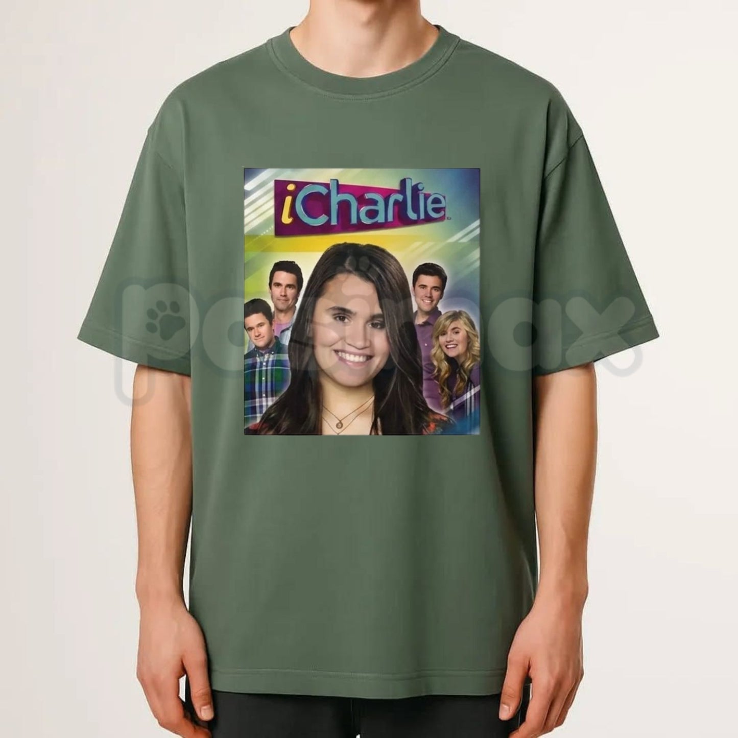 iCharlie Cast Photo T-Shirt – Retro TV Show Poster Print Nostalgia Graphic Tee