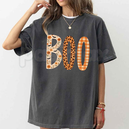 Comfort Colors® BOO T-Shirt – Trendy Halloween Graphic Tee, Retro Spooky Season Unisex Top & Gift for Her