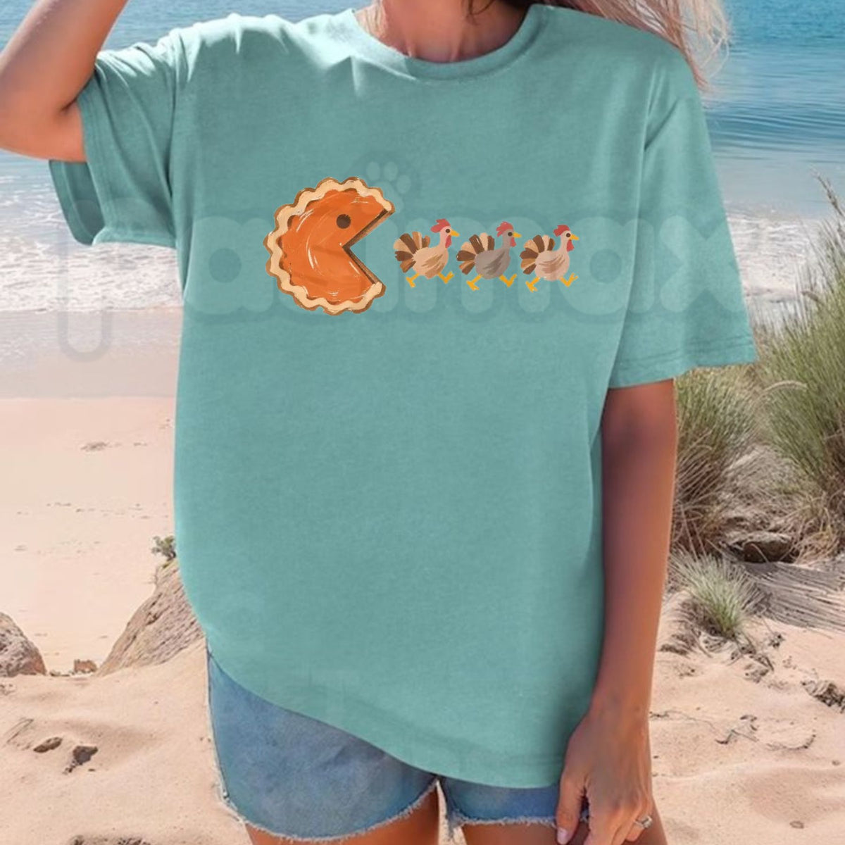 Comfort Colors® Pumpkin Pacman Thanksgiving T-Shirt – Funny Turkey Feast Graphic Tee, Retro Arcade Holiday Unisex Top & Gift