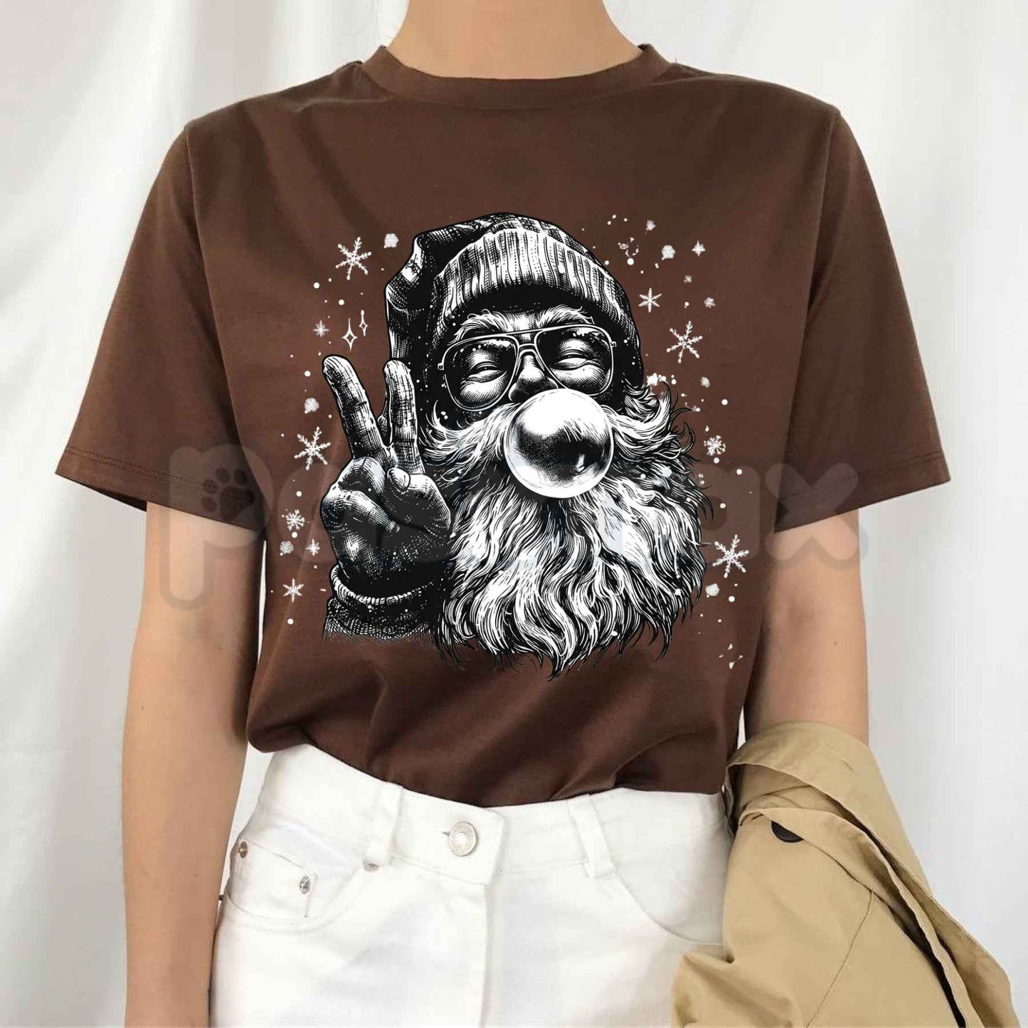 Vintage Bubble Gum Santa Black Graphic T-Shirt – Retro Christmas Holiday Unisex Cotton Tee