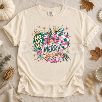 Comfort Colors® Christmas Ornament T-Shirt – Retro Vintage Bauble Graphic Tee, Trendy Women's Holiday Unisex Top & Gift