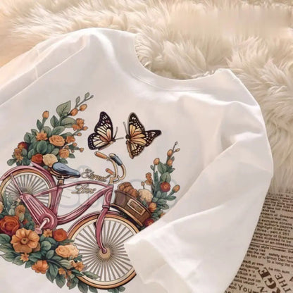 Korean Style Oversized T-Shirt for Men & Women - Minimalist K-Fashion Graphic Tee, Streetwear Aesthetic Unisex Shirt, Seoul Inspired Casual Apparel