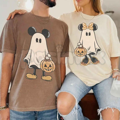 Comfort Colors® Retro Signature Halloween T-Shirt – Vintage Trick or Treat Graphic Tee, Spooky Season Party & Couple’s Trip Unisex Top