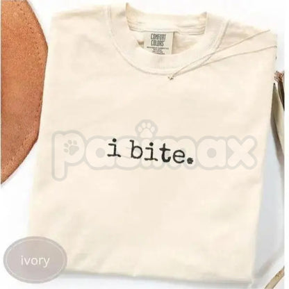 Comfort Colors® "I Bite" T-Shirt – Funny Sarcastic Dark Humor Shirt for Women, Alt Aesthetic Spooky Graphic Tee, Edgy Gothic Vampire Top Gift