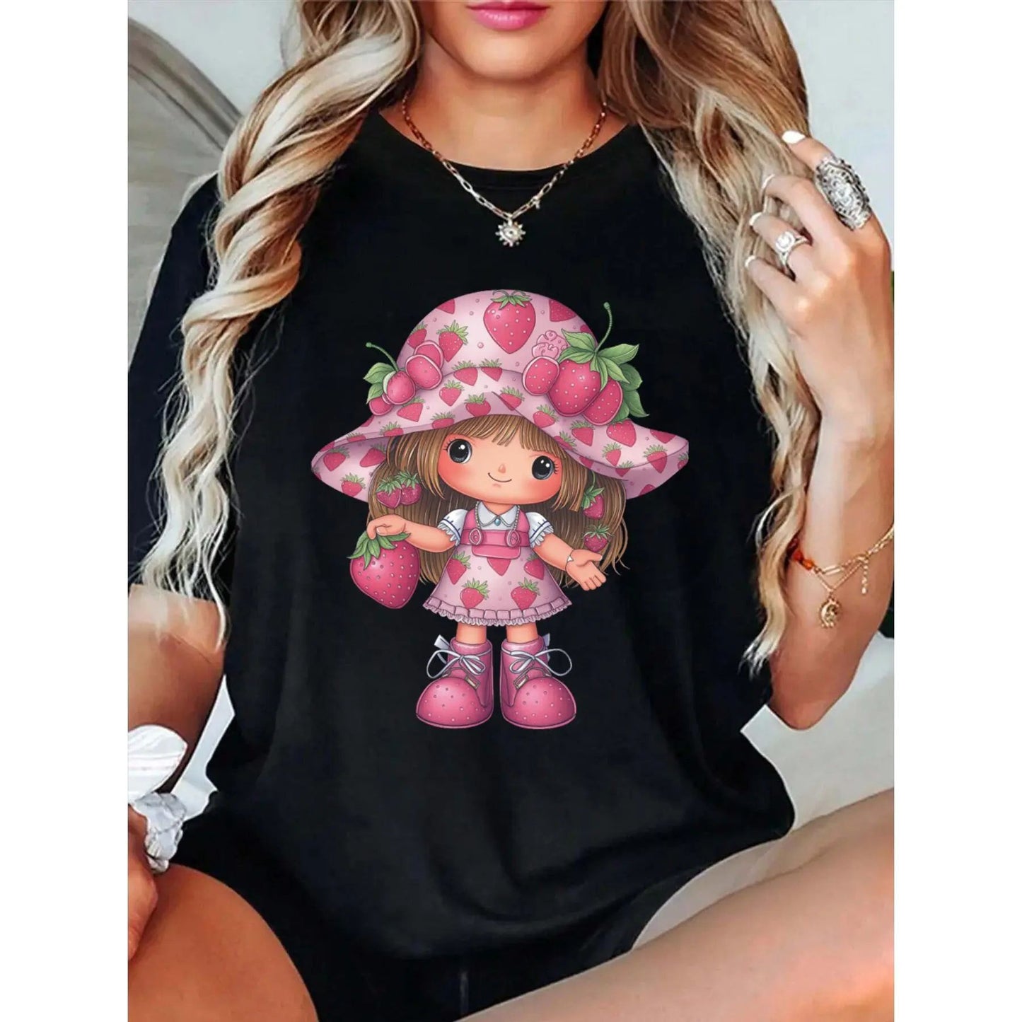 Cute Strawberry Print Short Top T-Shirt - Women's Loose Fit Summer Wear, Casual Graphic Tee